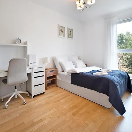 P&o Bitwy Warszawskiej Ii - Ochota Apartment